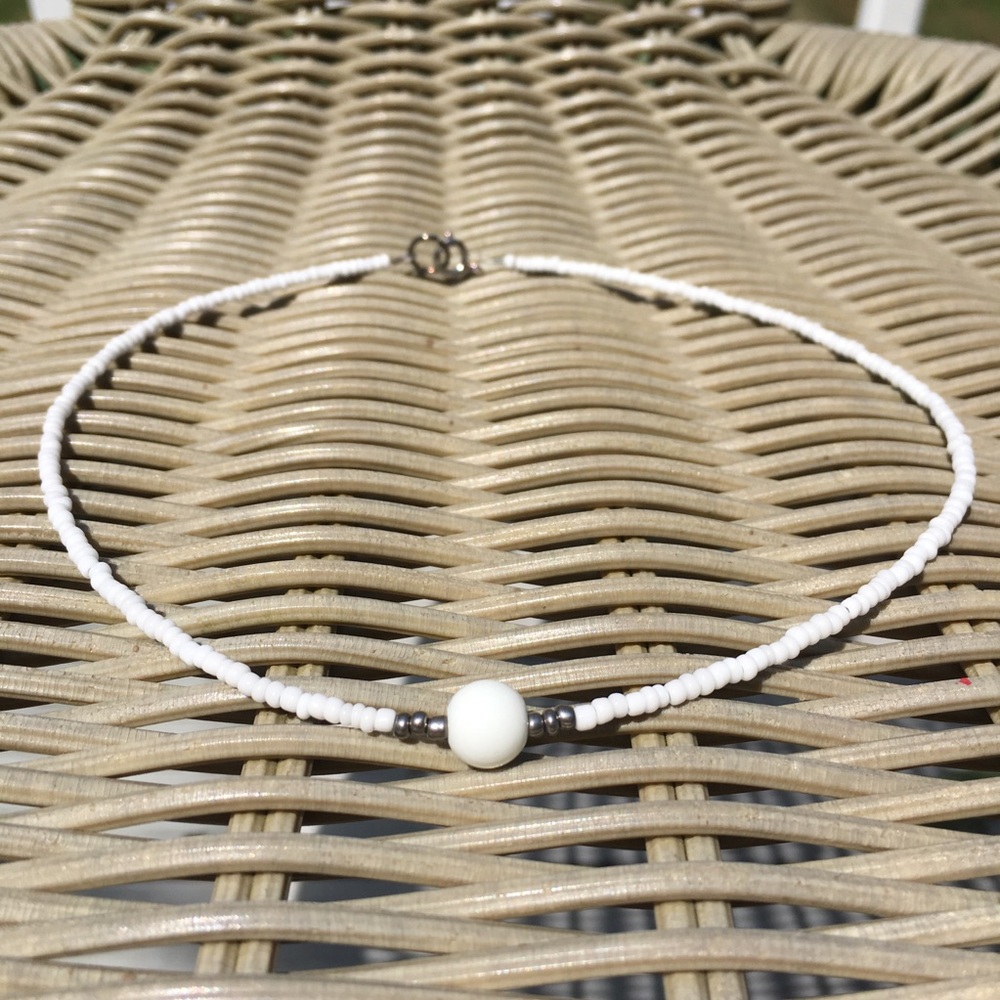 VSCO Seed Bead Diamonds N’ Pearls Necklace/Choker